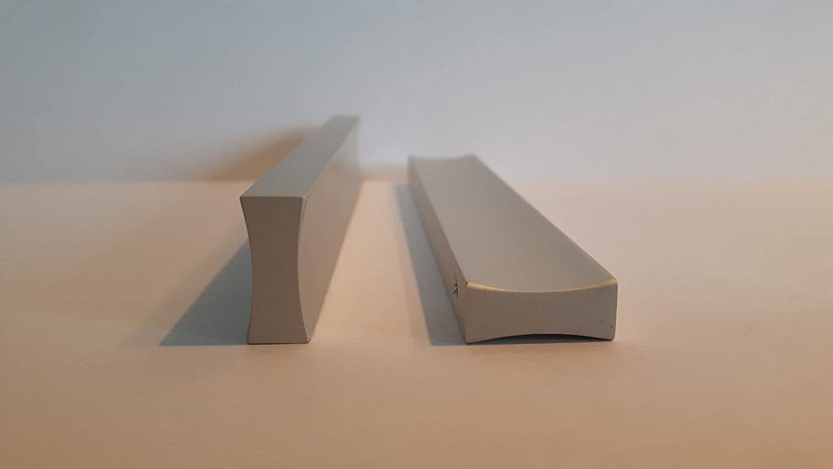 2 St. Bügelgriffe Möbelgriffe Stahl verchromt, Edelstahl-Optik mit Innengewinde - für Schränke, Schubladen und Türen (Typ 6, Lochabstand 128 mm) - Klama - Möbelzubehör