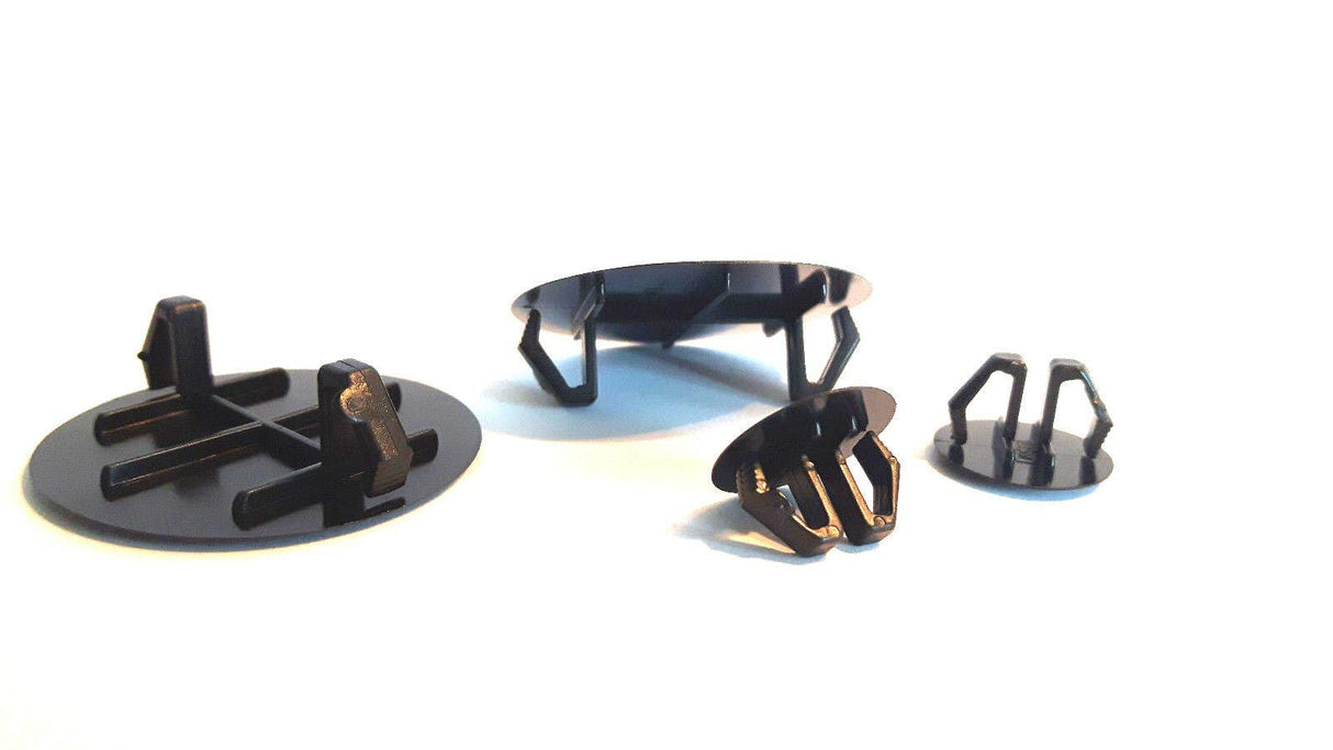 4 Abdeckkappen, Kunststoff, schwarz, mit Feder, wieder lösbar, für Bohrungen - Klama - Möbelzubehör