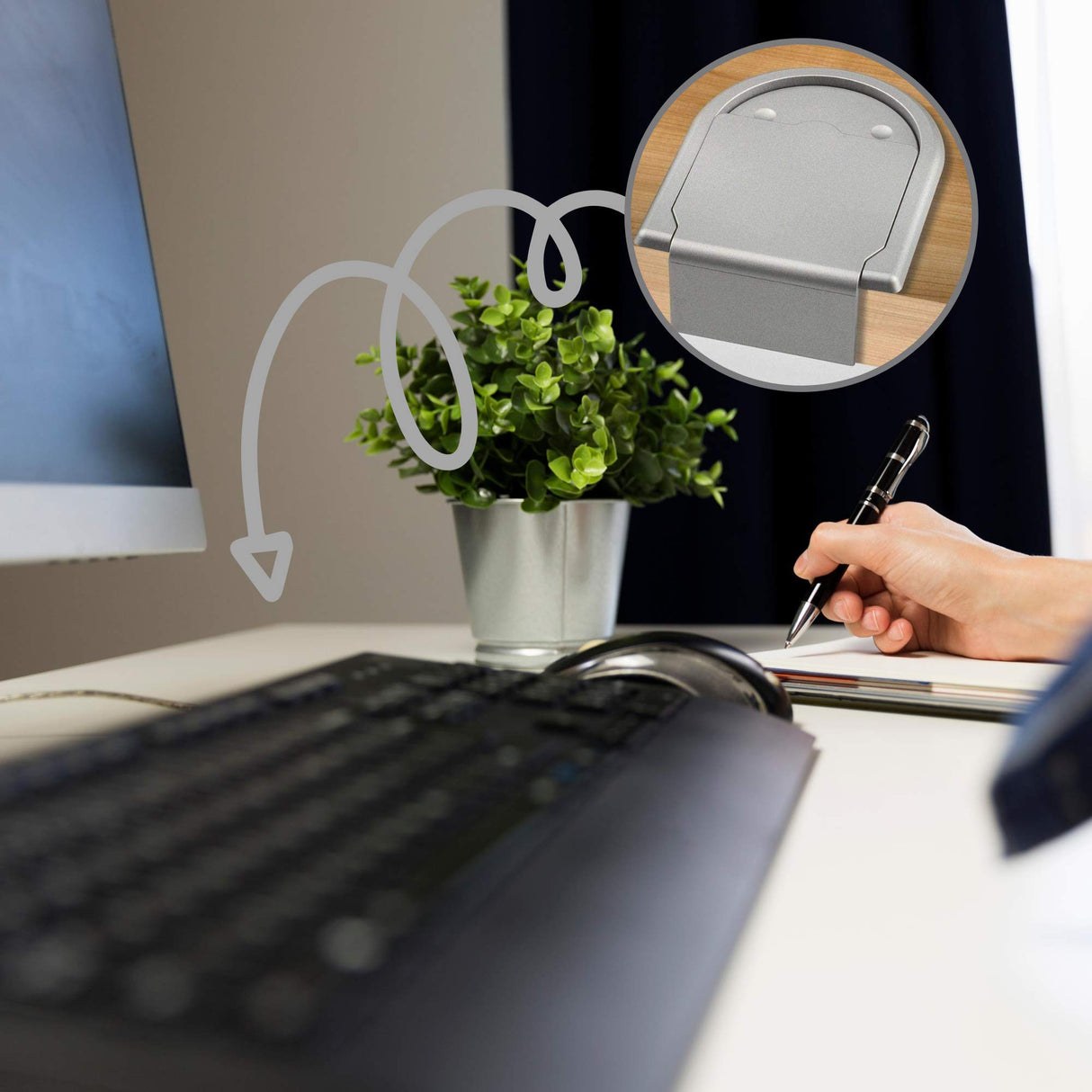 1 Kabeldurchführung Schreibtisch zur Montage an Tischkanten, Kunststoff (25 mm, Schwarz) - Klama - Möbelzubehör